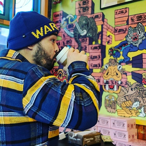 Meet your Posher, Justin - Picture 2 of 6